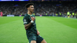 City vence no Bernab&eacute;u (2-1) e agrava crise do Real Madrid