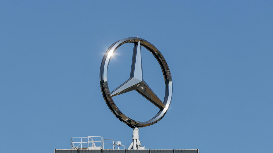 Mercedes: ancora in calo le vendite del terzo trimestre