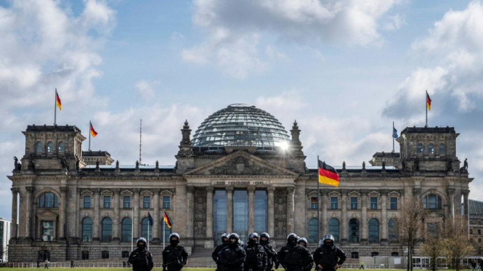 Unterst&uuml;tzung von Umsturzpl&auml;nen: Bew&auml;hrungsstrafe f&uuml;r Helfer von Kaiserreichsgruppe