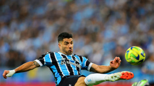 Su&aacute;rez alega falta de 'for&ccedil;a f&iacute;sica' para seguir no Gr&ecirc;mio em 2024
