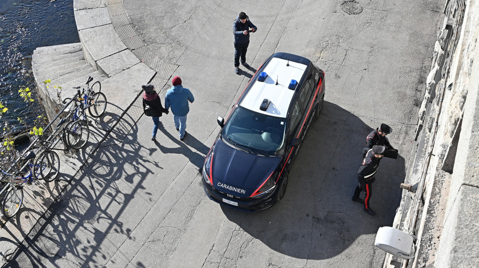 Fer&igrave; studente lanciando bici a Torino, condannato a 10 anni