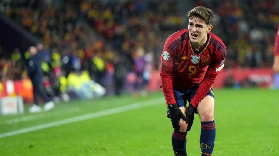 Gavi rompe ligamento do joelho, d&aacute; adeus &agrave; temporada e preocupa Bar&ccedil;a e Espanha