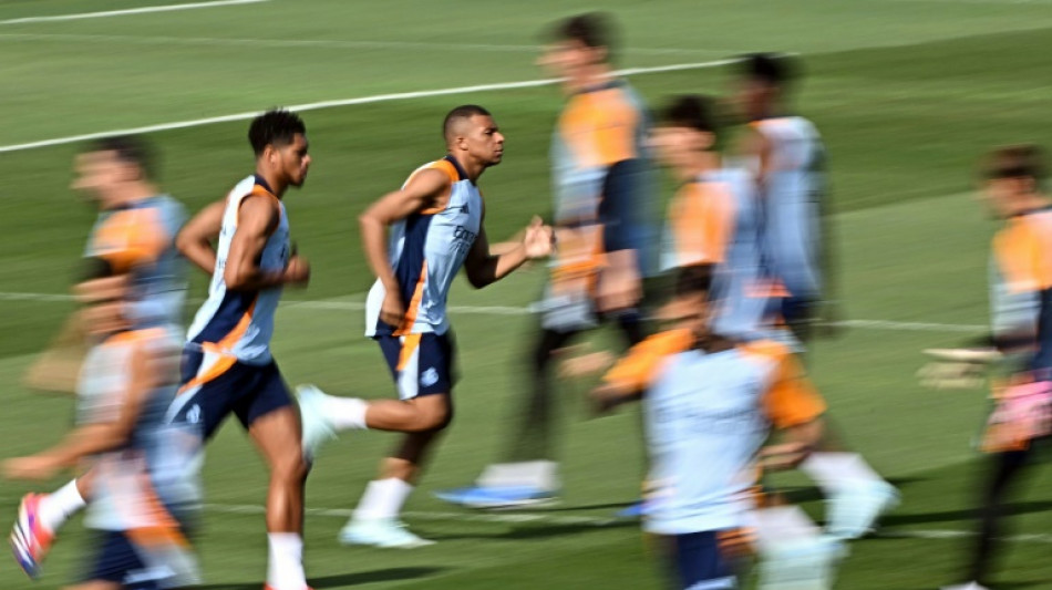 Ancelotti diz que falta de gols de Mbapp&eacute; no Real Madrid n&atilde;o preocupa