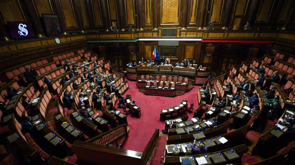 L'Aula del Senato conferma la fiducia, dl sicurezza è legge