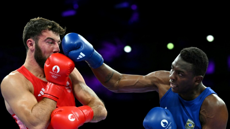 Keno Marley estreia com vit&oacute;ria no boxe de Paris-2024 e avan&ccedil;a &agrave;s quartas de final