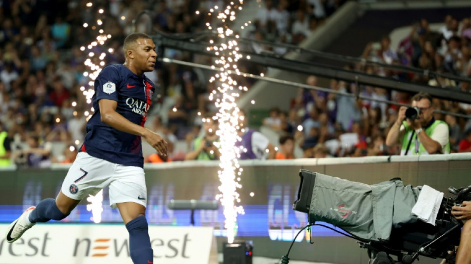 Mbapp&eacute; marca em sua volta e PSG empata com Toulouse (1-1)