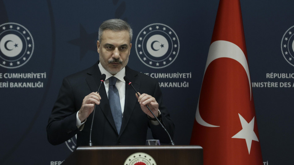 Turchia all'Iran, 'evitare l'espansione del conflitto'