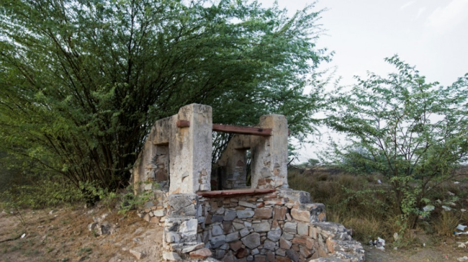 Operaci&oacute;n en curso en India para salvar a un ni&ntilde;o atrapado en un pozo