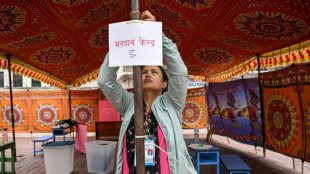 Nepal inicia elei&ccedil;&otilde;es cruciais seis meses ap&oacute;s revolta da Gera&ccedil;&atilde;o Z