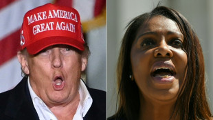 Ante fiscal de Nueva York Trump invoc&oacute; m&aacute;s de 400 veces su derecho a no responder (medios)