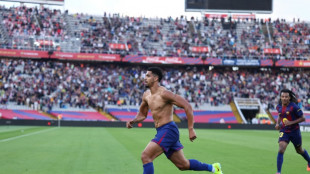 Araujo strikes late as Barca snatch win over Girona