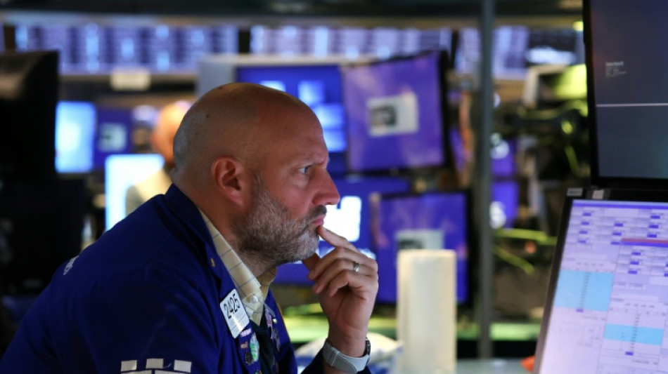Wall Street ouvre sans direction claire avant un discours de Jerome Powell