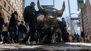 Stocks mixed, precious metals slip in quiet trade