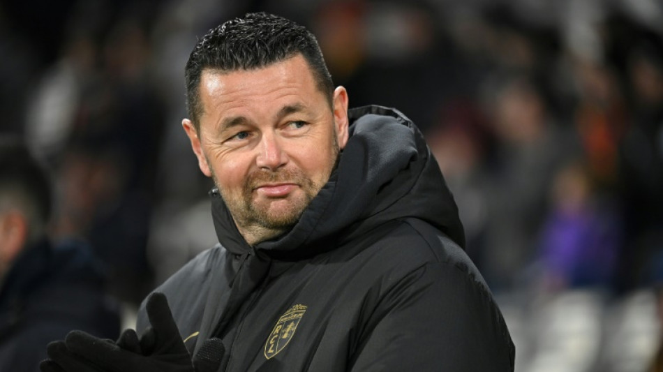 Ligue 1 leaders Lens still waiting for PSG title charge