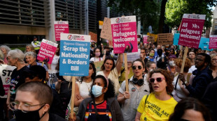 El gobierno brit&aacute;nico, determinado a expulsar a migrantes a Ruanda