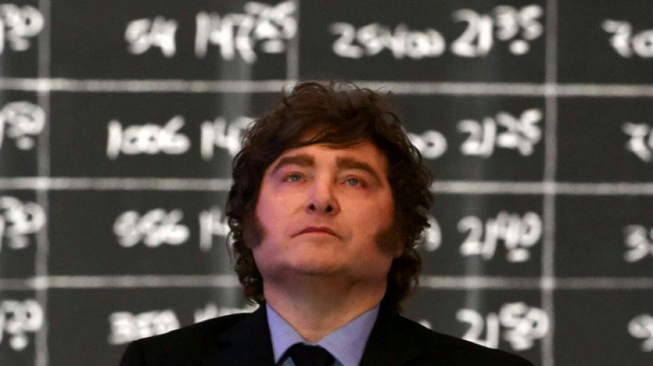 Milei detalha projeto de reforma do BC, fundamental para a disciplina monet&aacute;ria