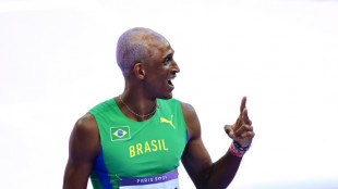 Alison dos Santos e Matheus Lima avan&ccedil;am &agrave;s semifinais dos 400m com barreiras em Paris