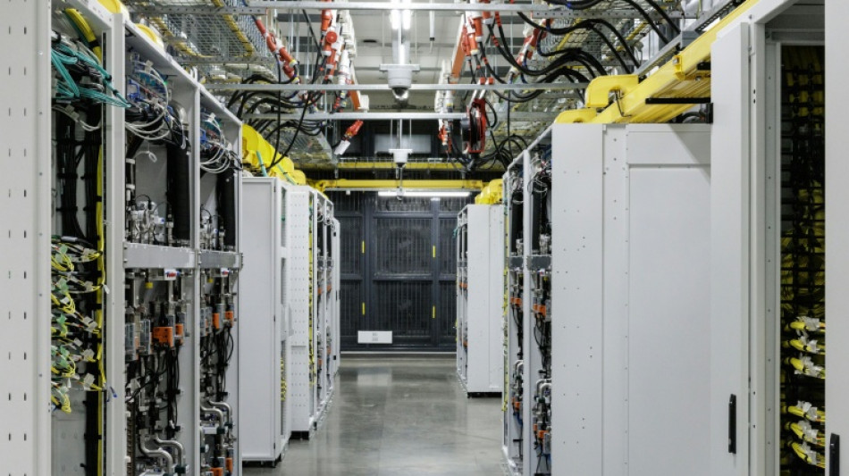 Who covers AI business blunders? Some insurers cautiously step up