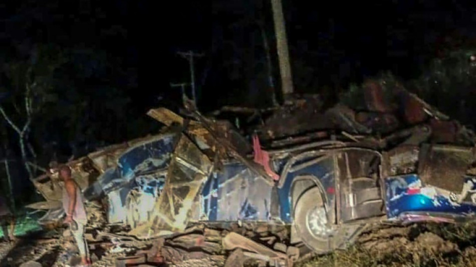 Al menos 39 muertos en accidente de autob&uacute;s que trasladaba migrantes en Panam&aacute;