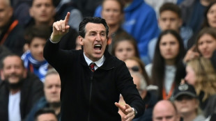 Unai Emery renova com o Aston Villa at&eacute; 2029