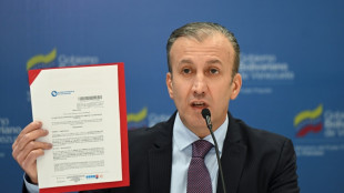 Detienen a poderoso exministro de Petr&oacute;leo venezolano acusado de corrupci&oacute;n