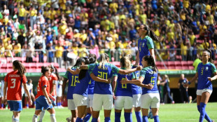 Brasil goleia Chile (4-0) no &uacute;ltimo amistoso antes da Copa do Mundo feminina
