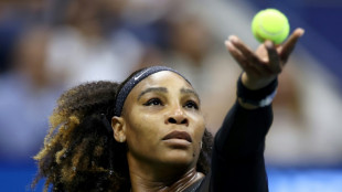 Serena Williams revela que retirou um cisto benigno do pesco&ccedil;o