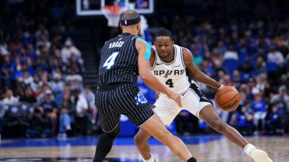NBA: les Spurs magiques, Raynaud prend la lumière