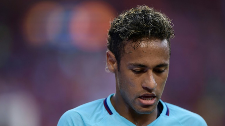 Neymar ser&aacute; juzgado en octubre por irregularidades en su traspaso al Barcelona 