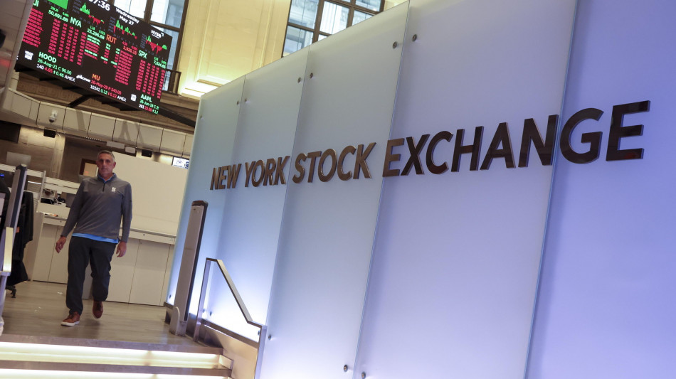 Wall Street apre in rialzo, Dj +0,07%, Nasdaq +0,62%