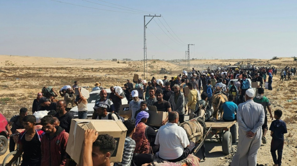 Barco de ativistas com ajuda humanitária se aproxima de Gaza