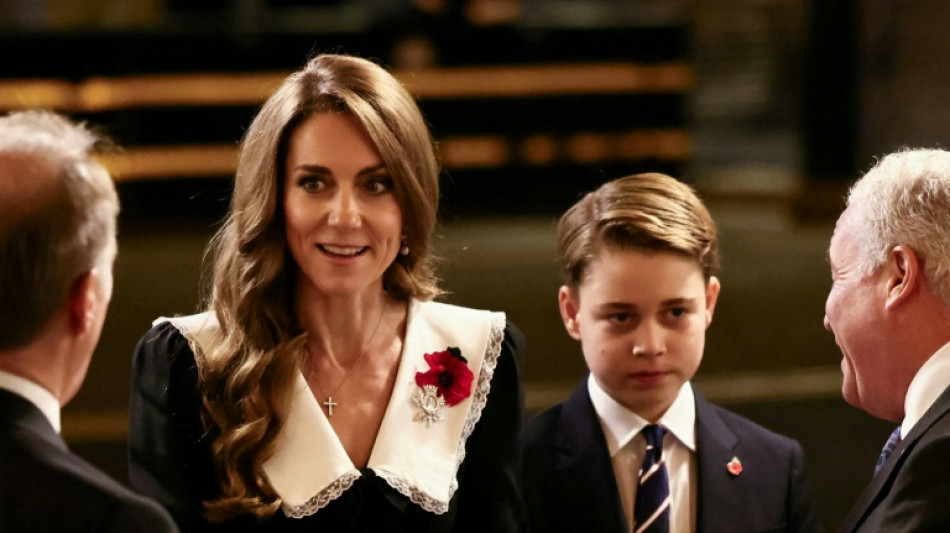 Britischer Prinz George nimmt erstmals an Veranstaltung für gefallene Soldaten teil