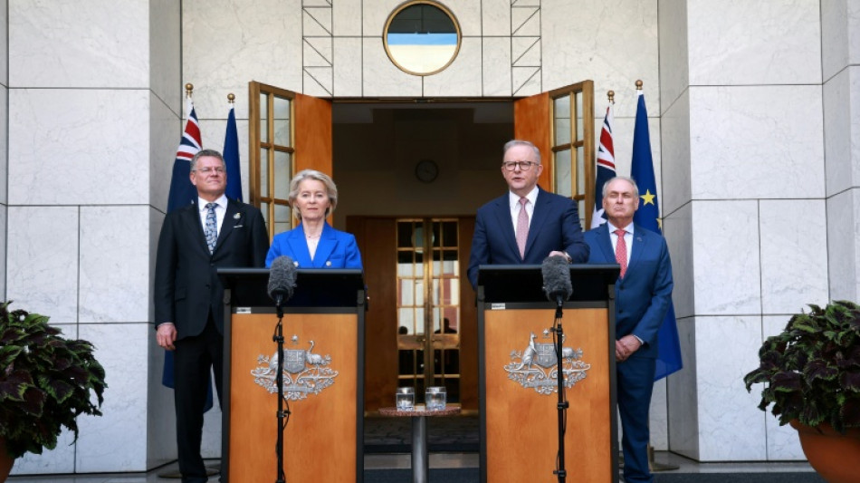 Comiss&atilde;o Europeia pede fim imediato de hostilidades no Oriente M&eacute;dio