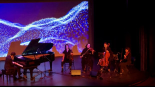 Alessandro Martire al pianoforte nel sito Unesco di Los Angeles