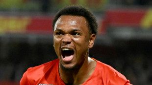 Leipzig contrata atacante belga Lo&iuml;s Openda, do Lens 