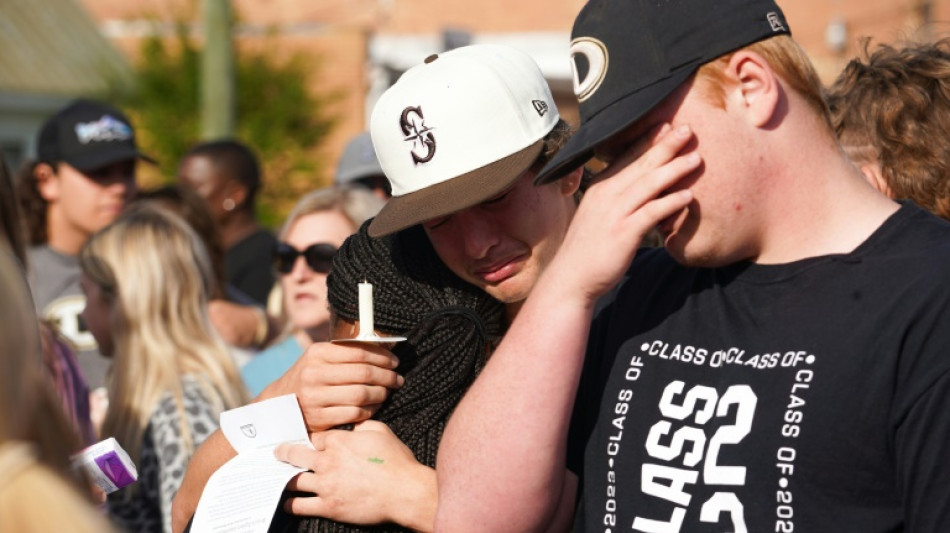 Polic&iacute;a busca pistas sobre tiroteo mortal en un cumplea&ntilde;os en EEUU