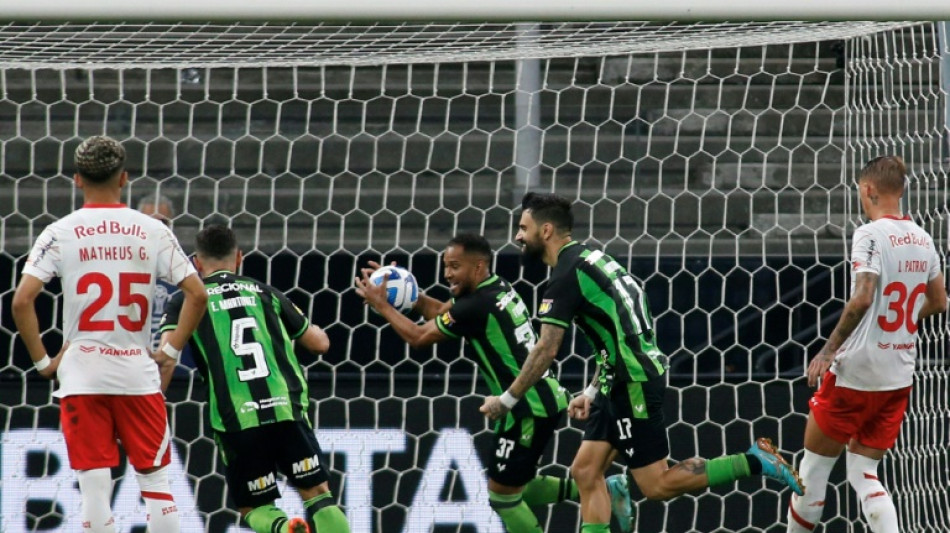 Am&eacute;rica-MG vence Bragantino nos p&ecirc;naltis e vai &agrave;s quartas da Sul-Americana