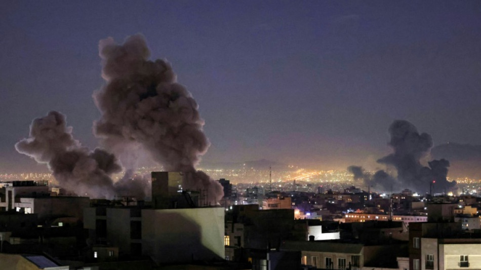 Isra&euml;l frappe le Liban, la guerre s'&eacute;tend dans la r&eacute;gion