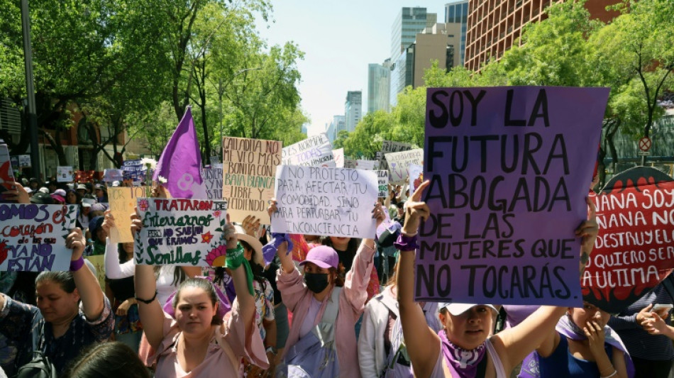 Las mujeres se movilizan por sus derechos desde Argentina hasta Espa&ntilde;a