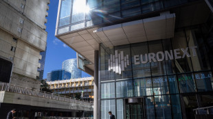 Borsa Milano in rialzo con l'Europa (+0,56%) grazie al calo del petrolio