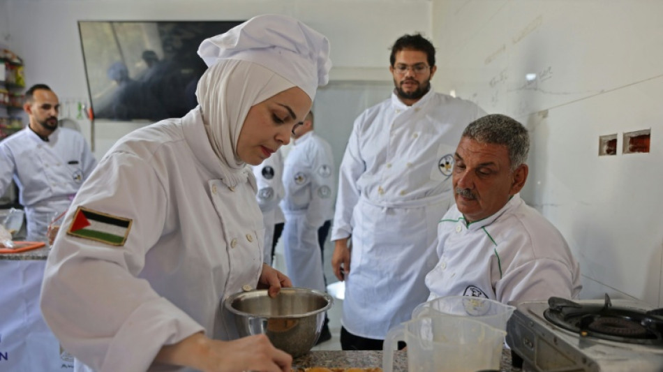 A Gaza, la "Smile Kitchen Academy" rena&icirc;t de ses cendres malgr&eacute; les p&eacute;nuries 