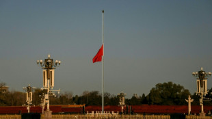 Dos muertos y m&aacute;s de 50 desaparecidos en el derrumbe de una mina en China