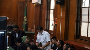 Un polic&iacute;a indonesio, encarcelado por la tragedia en un estadio de f&uacute;tbol