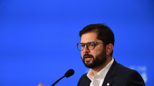 Boric firma una reforma fiscal en Chile que incluye regal&iacute;as a la miner&iacute;a e impuesto a la riqueza