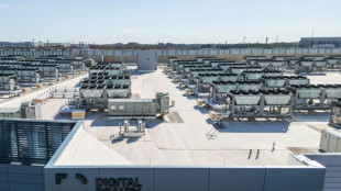 Un centre de donn&eacute;es, vu de l'int&eacute;rieur