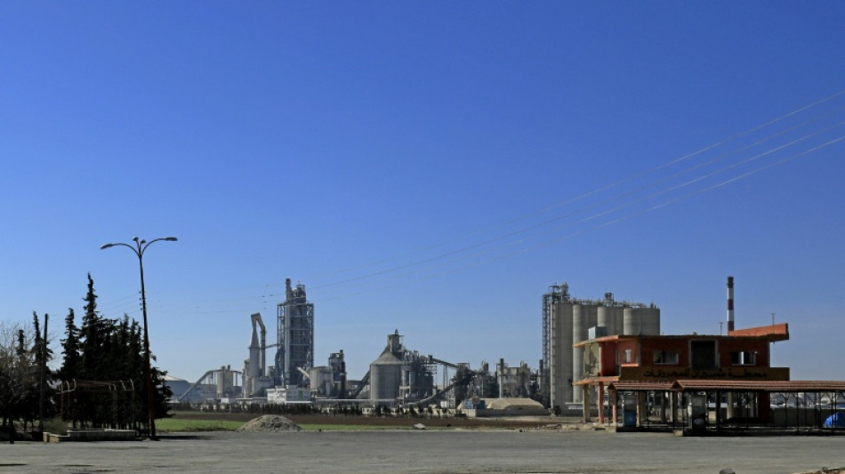 Au proc&egrave;s Lafarge pour financement du terrorisme, l'acceptation du "racket" des groupes jihadistes