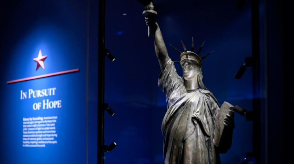 Trump ordnet Warnschilder vor US-Geschichtsmuseum in Washington an