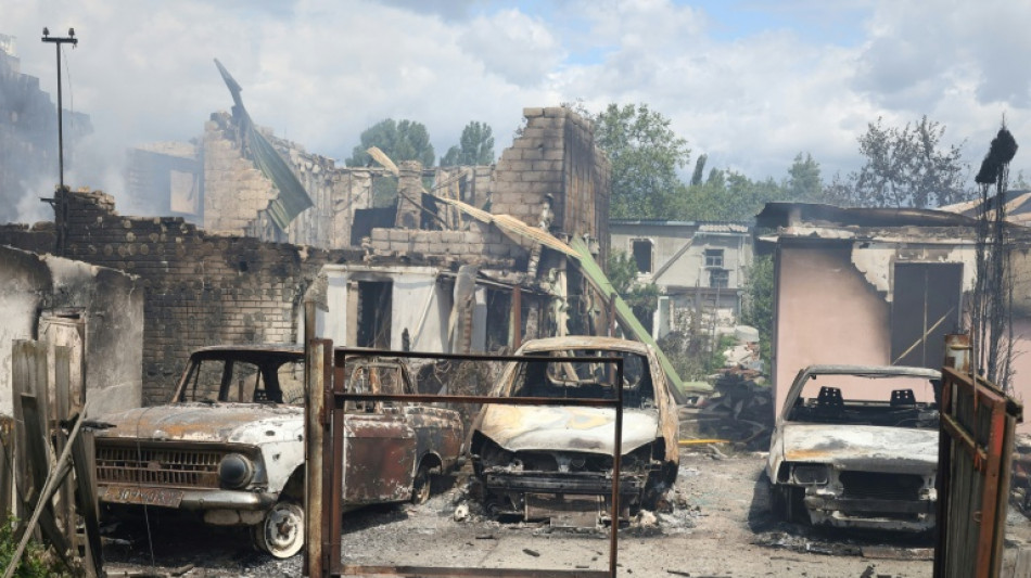 Des bombardements russes font au moins 28 morts en Ukraine