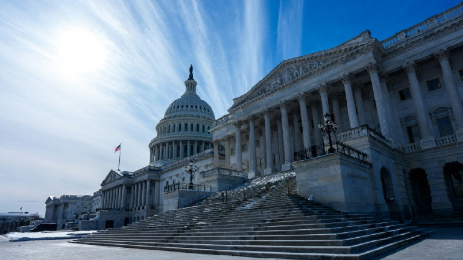 Congresso dos EUA enfrenta nova paralisa&ccedil;&atilde;o or&ccedil;ament&aacute;ria devido ao controle de imigra&ccedil;&atilde;o