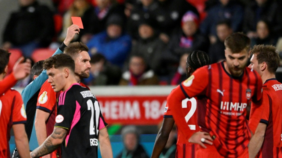 HSV dank Glatzel im Achtelfinale